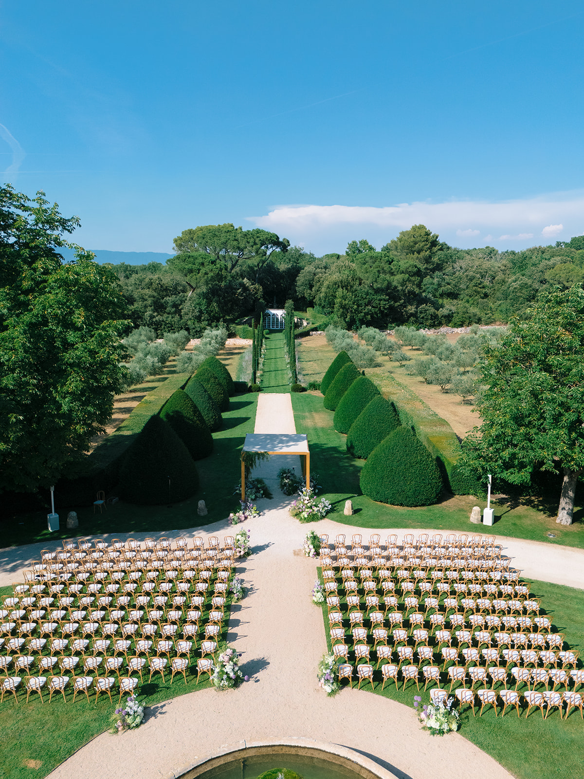 Floral wedding ceremony design at Villa Baulieu in Provence
